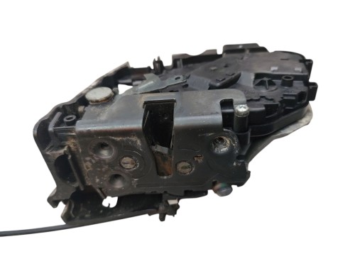 ZAMEK DRZWI LEWY PRZÓD VOLVO V50 LIFT (2007-2012) 1.8 16V 125KM