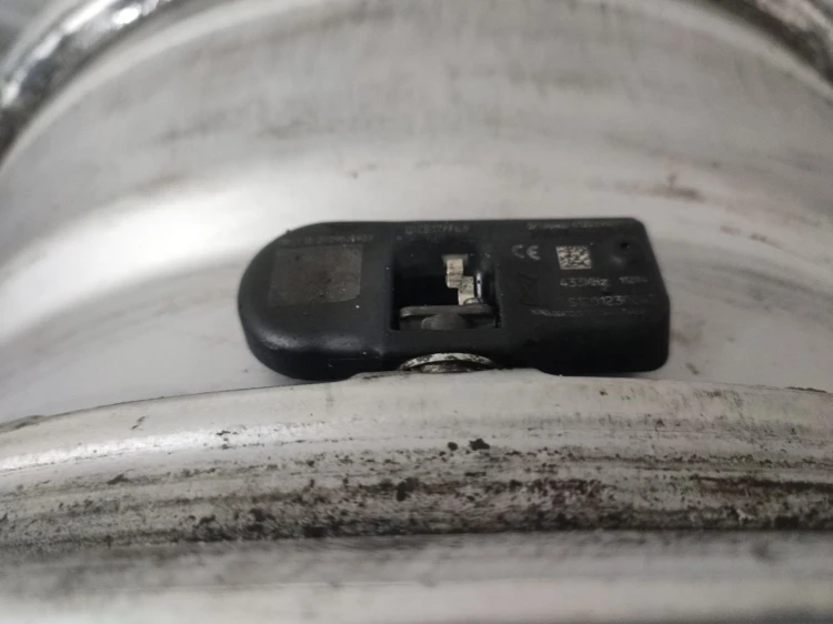 FELGI ALUMINIOWE CITROEN C5 III (2008-2010) 1.6 HDI 109KM 9656877580