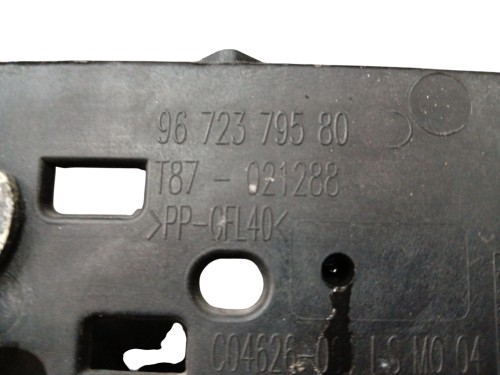 PAS PRZEDNI GÓRNY PEUGEOT 5008 I (2009-2013) 2.0 HDI 150KM 9672379580