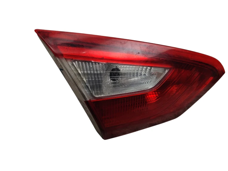 LAMPA LEWY TYŁ W KLAPE FORD FOCUS MK3 (2010-2014) 1.6 TDCI 115KM BM51-13A60