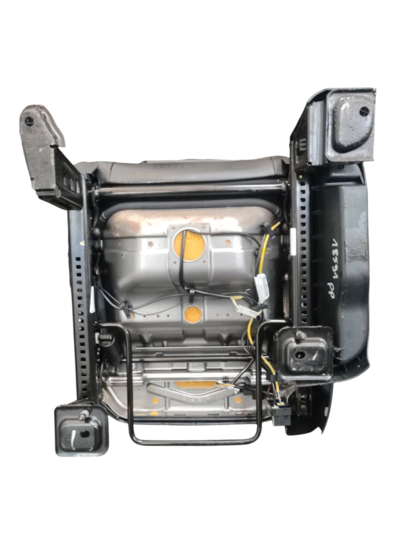 FOTEL PRAWY PRZÓD FORD KUGA MK1 LIFT (2010-2012) 2.0 TDCI 140KM