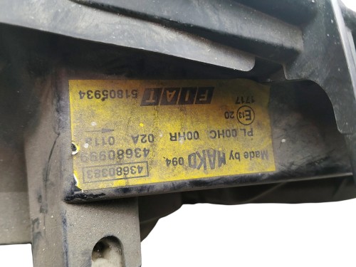LAMPA PRAWY PRZÓD FIAT DOBLO I LIFT (2004-2010) 1.3 JTD 140KM 51802934