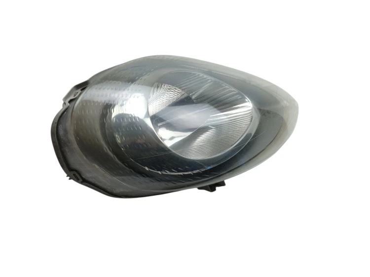 LAMPA PRAWY PRZÓD OPEL VIVARO A (2001-2006) 1.9 CDTI 100KM 91165720