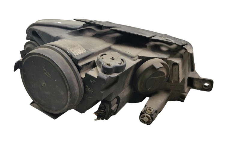 LAMPA LEWY PRZÓD VOLKSWAGEN PASSAT B6 (2005-2010) 2.0 TDI 140KM 3C0941005M