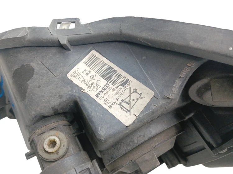 LAMPA PRAWY PRZÓD RENAULT ESPACE IV LIFT (2006-2012) 2.0 DCI 173KM 77010644