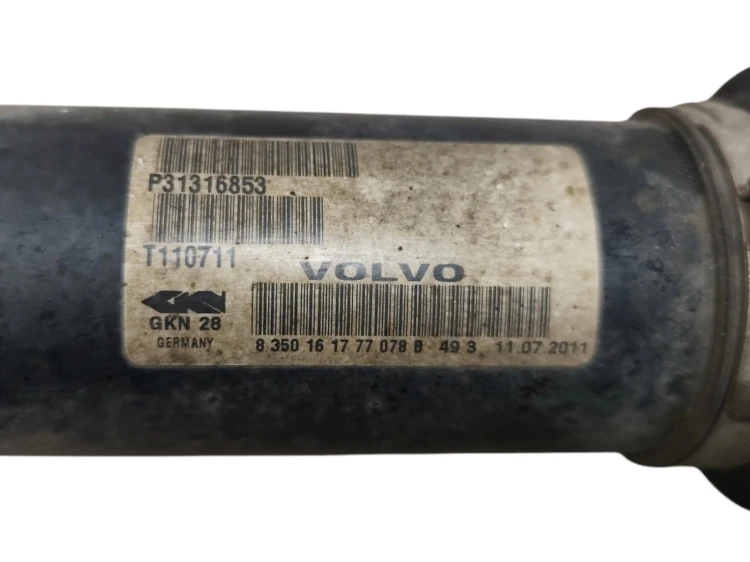 PÓŁOŚ PRAWY PRZÓD VOLVO XC60 I (2008-2013) 2.4 D5 175KM P31316853
