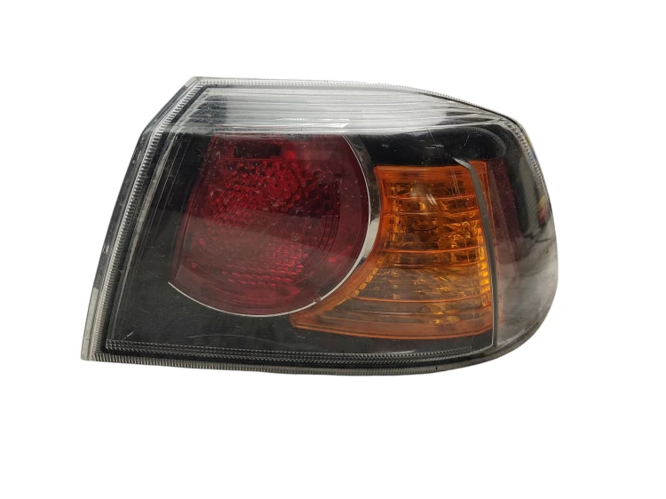 LAMPA PRAWY TYŁ MITSUBISHI LANCER VIII (2007-2015) 1.6 MIVEC 117KM