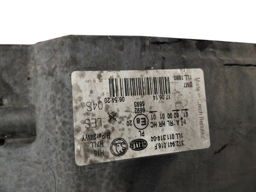 LAMPA PRAWY PRZÓD SKODA SUPERB II LIFT (2013-2015) 2.0 TDI 140KM 3T2941016F