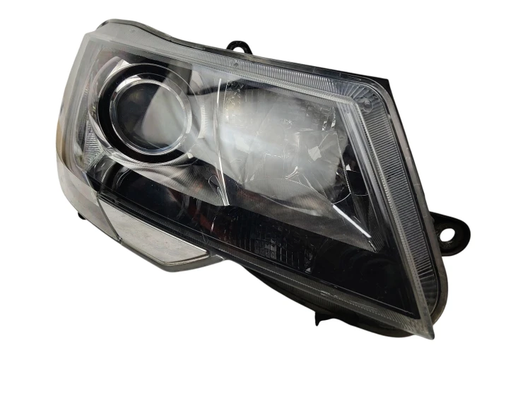 LAMPA PRAWY PRZÓD SKODA SUPERB II LIFT (2013-2015) 2.0 TDI 140KM 3T2941016F