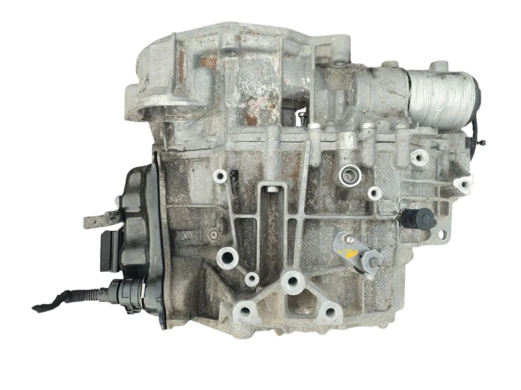 SKRZYNIA BIEGÓW AUTOMAT VOLKSWAGEN PASSAT B8 (2014-2019) 2.0 TDI 150KM UAX