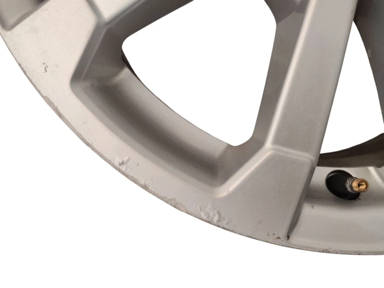 FELGA ALUMINIOWA TOYOTA VERSO (2009-2013) 2.0 D4D 126KM HL45161