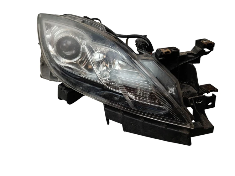 LAMPA PRAWY PRZÓD MAZDA 6 II GH LIFT (2010-2012) 2.2 163KM MZR-CD