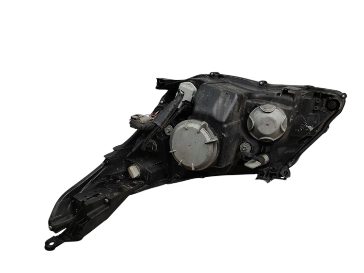 LAMPA PRAWY PRZÓD TOYOTA AVENSIS T27 LIFT (2012-2015) 1.8 VALVEMATIC 147KM