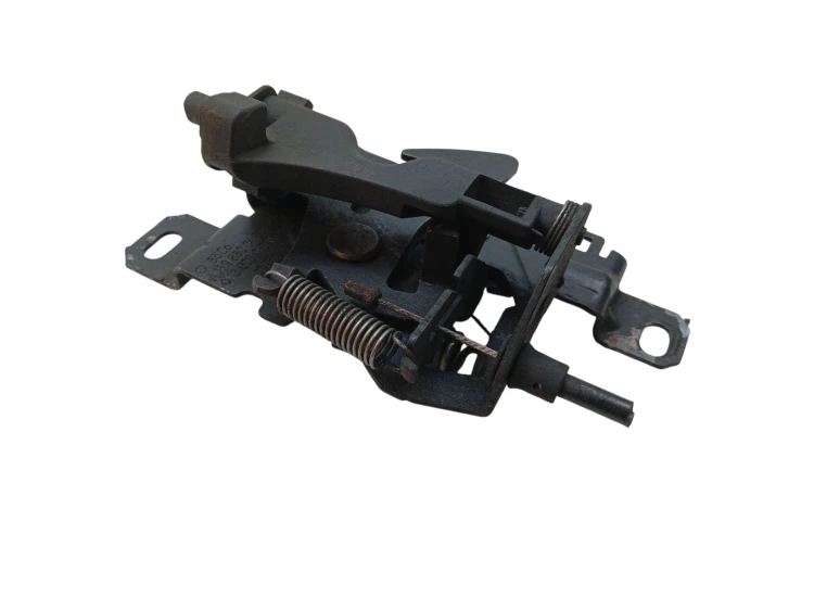 ZAMEK MASKI MERCEDES A W169 LIFT (2008-2012) 2.0 CDI 82KM A1698800460
