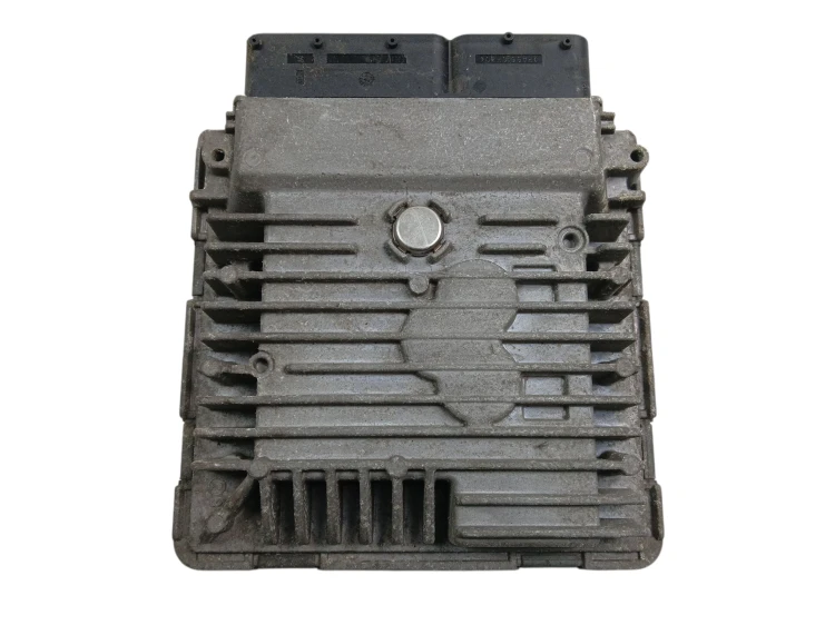 KOMPUTER STEROWNIK SILNIKA SKODA FABIA II LIFT (2010-2014) 1.6 TDI 105KM 03