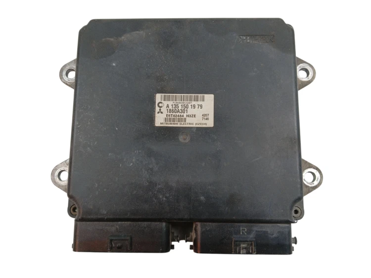KOMPUTER STEROWNIK SILNIKA SMART FORFOUR I 454 (2004-2006) 1.3 95KM A135150