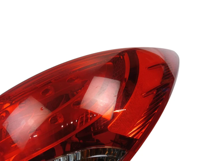 LAMPA PRAWY TYŁ HYUNDAI IX35 (2009-2013) 2.0 16V 163KM 92402-2Y0