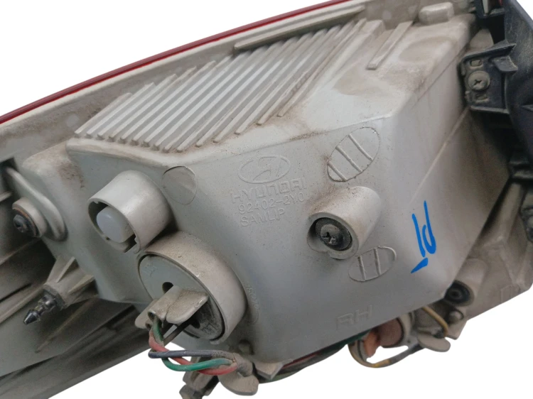 LAMPA PRAWY TYŁ HYUNDAI IX35 (2009-2013) 2.0 16V 163KM 92402-2Y0