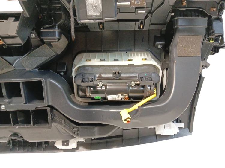 DESKA ROZDZIELCZA OPEL MOKKA X LIFT (2016-2019) 1.4 T 140KM