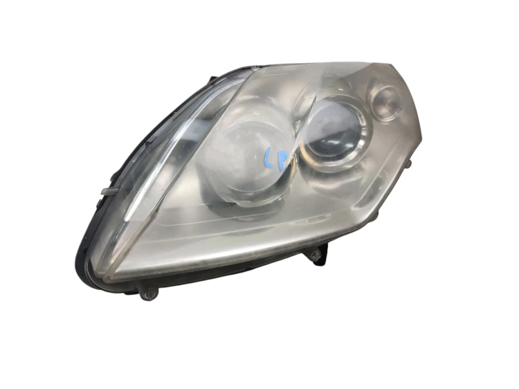 LAMPA LEWY PRZÓD RENAULT LAGUNA III (2007-2010) 2.0 DCI 131KM 260600033R