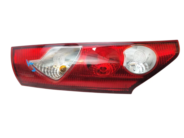 LAMPA LEWY TYŁ RENAULT KANGOO II (2007-2013) 1.5 DCI 86KM DÓŁ GÓRA KOMPLET