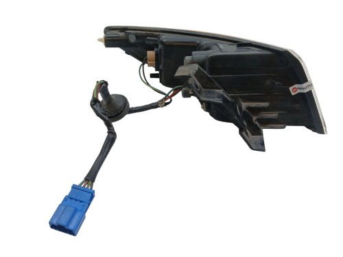LAMPA PRAWY TYŁ HONDA CIVIC VIII (2005-2008) 1.8 I-VTEC 140KM 220-16721