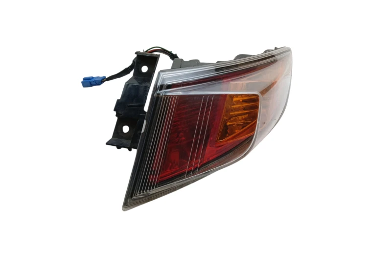 LAMPA PRAWY TYŁ HONDA CIVIC VIII (2005-2008) 1.8 I-VTEC 140KM 220-16721