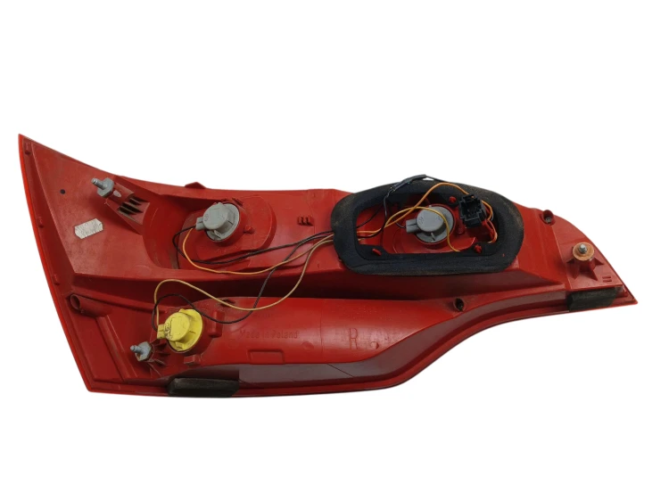 LAMPA PRAWY TYŁ AUDI Q7 4L (2005-2009) 3.0 TDI 233KM 4L0945094