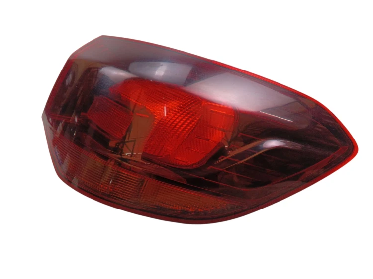 LAMPA PRAWY TYŁ OPEL ASTRA J (2009-2012) 1.7 CDTI 125KM 13314051