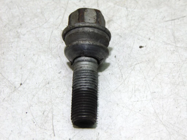 ŚRUBA FELG ALUMINIOWYCH VOLKSWAGEN TOUAREG