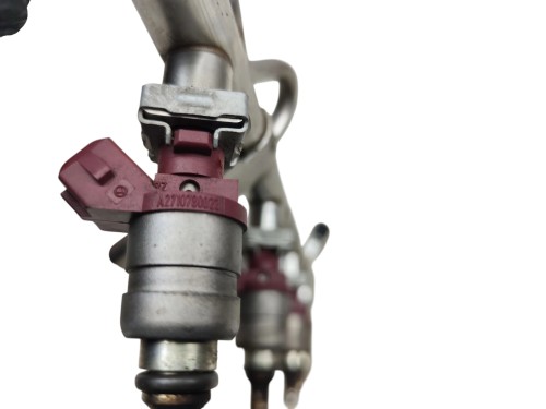 LISTWA WTRYSKOWA MERCEDES C W204 (2007-2011) 1.8 KOMPRESSOR 156KM A27107800