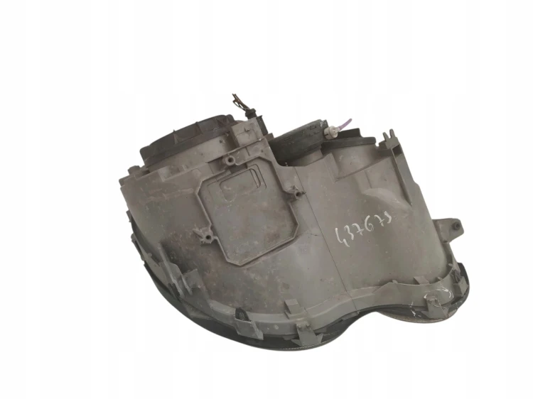 LAMPA LEWY PRZÓD MERCEDES C W203 (2000-2003) 2.0 129KM