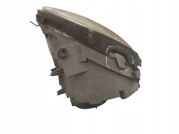 LAMPA LEWY PRZÓD MERCEDES C W203 (2000-2003) 2.0 129KM