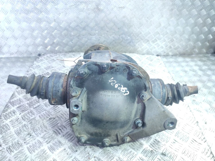 DYFERENCJAŁ MOST TYŁ MERCEDES E W210 (1995-1999) 2.0 136KM A2203510105