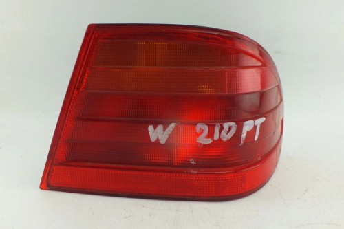 LAMPA PRAWY TYŁ MERCEDES E W210 (1995-1999) 2.3 BENZ