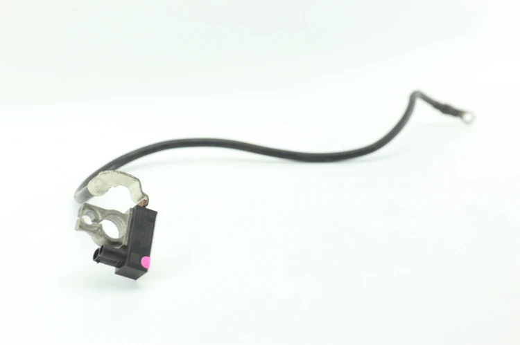 KLEMA AKUMULATORA MINUSOWA MERCEDES A W176 (2012-2015) 1.5 CDI 109KM A16654