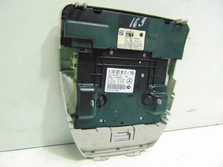 LAMPKA PODSUFITKI MERCEDES A W169 (2004-2012) 180 CDI (2.0 109KM)