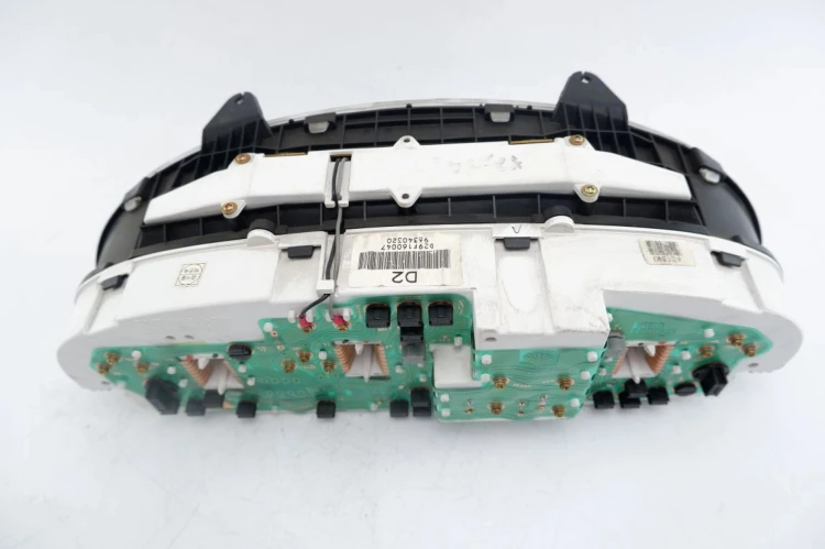 LICZNIK DAEWOO LEGANZA 2.0 16V 96340320