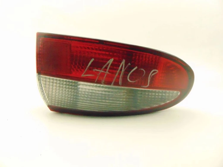 LAMPA LEWY TYŁ DAEWOO LANOS