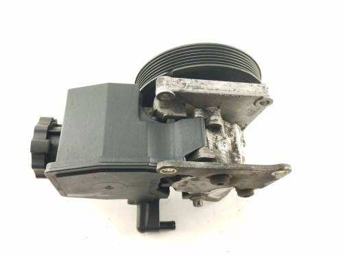 POMPA WSPOMAGANIA MERCEDES C W202 LIFT (1997-2001) 2.2 CDI 125KM A611230011
