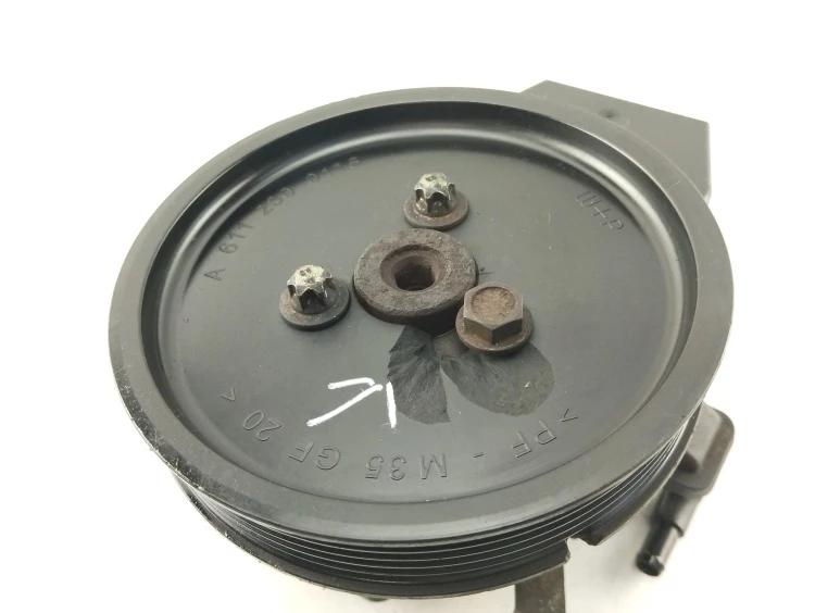 POMPA WSPOMAGANIA MERCEDES C W202 LIFT (1997-2001) 2.2 CDI 125KM A611230011