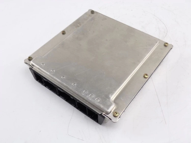KOMPUTER STEROWNIK SILNIKA MERCEDES A- W168 1.7 cdi A0285456332