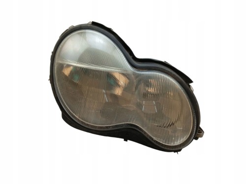 LAMPA PRAWY PRZÓD MERCEDES C W203 (2000-2003) 2.7 CDI 170KM A2038200261