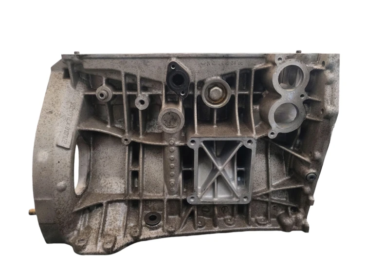 BLOK SILNIKA MERCEDES C W204 (2007-2011) 1.6 KOMPRESSOR 156KM R2710103805