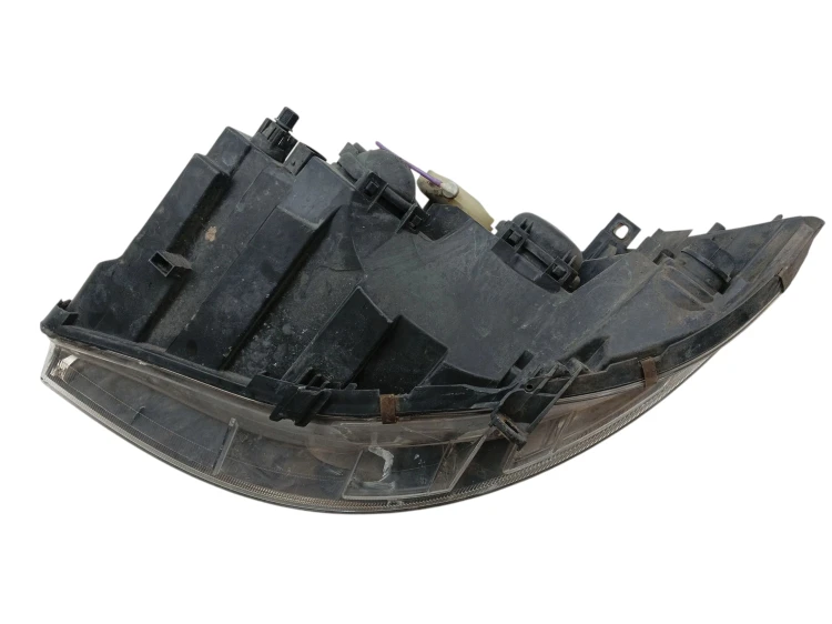 LAMPA PRAWY PRZÓD MERCEDES A W169 (2004-2008) 2.0 CDI 82KM A1698200261