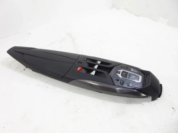 LAMPKA PODSUFITKI CITROEN DS5 (2011-2015) 1.6 HDI