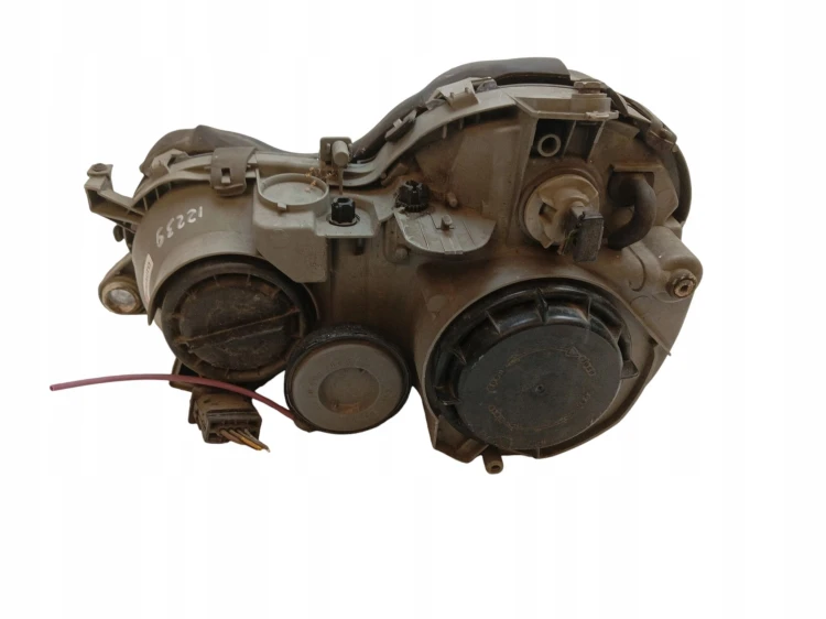 LAMPA PRAWY PRZÓD MERCEDES CLK W208 (1997-2002) 2.0 192KM