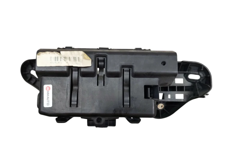 OBUDOWA AKUMULATORA MERCEDES A W176 (2012-2015) 1.6 CGI 122KM A2465450440