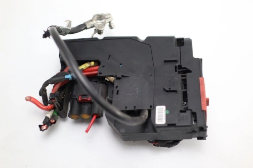 KLEMA PLUSOWA PRZEWÓD AKUMULATORA MERCEDES C W204 (2007-2011) 2.2 CDI 170KM