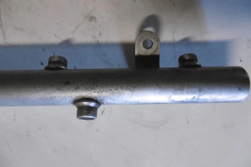 LISTWA WTRYSKOWA MERCEDES S W221 (2005 - 2013) A6420702495 A6420780149